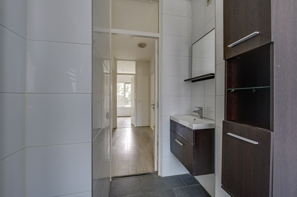 Medium property photo - Dorpsweg 168C, 3083 LL Rotterdam